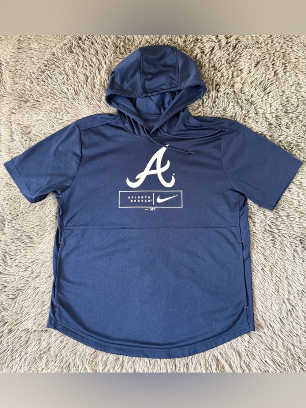Nike Atlanta Braves Short Sleeve Hoodie Men’s medium Blue Dri-Fit MLB Baseball